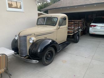 1939 Chevrolet 3/4 Ton JD Flatbed Truck