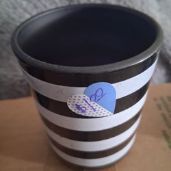 New,  Black And White Candle With Candle Holder 