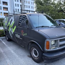 Chevrolet Express 2500