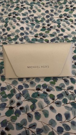 Michael Kors Case