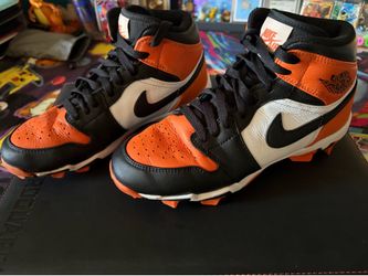 Jordan custom cleats size 5.5