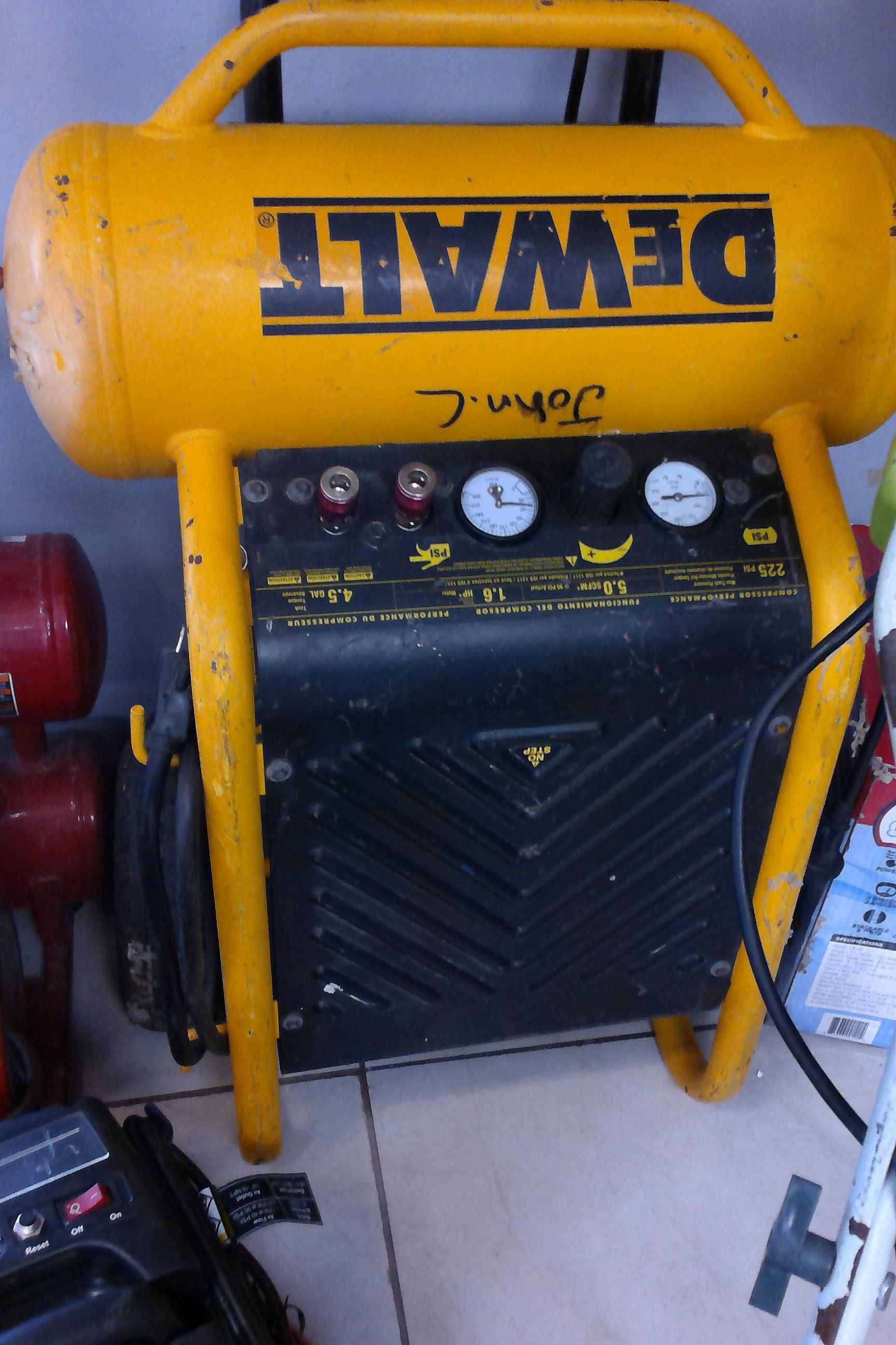 Air compressor Dewalt D55146