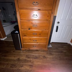 Cal King Bedroom Set