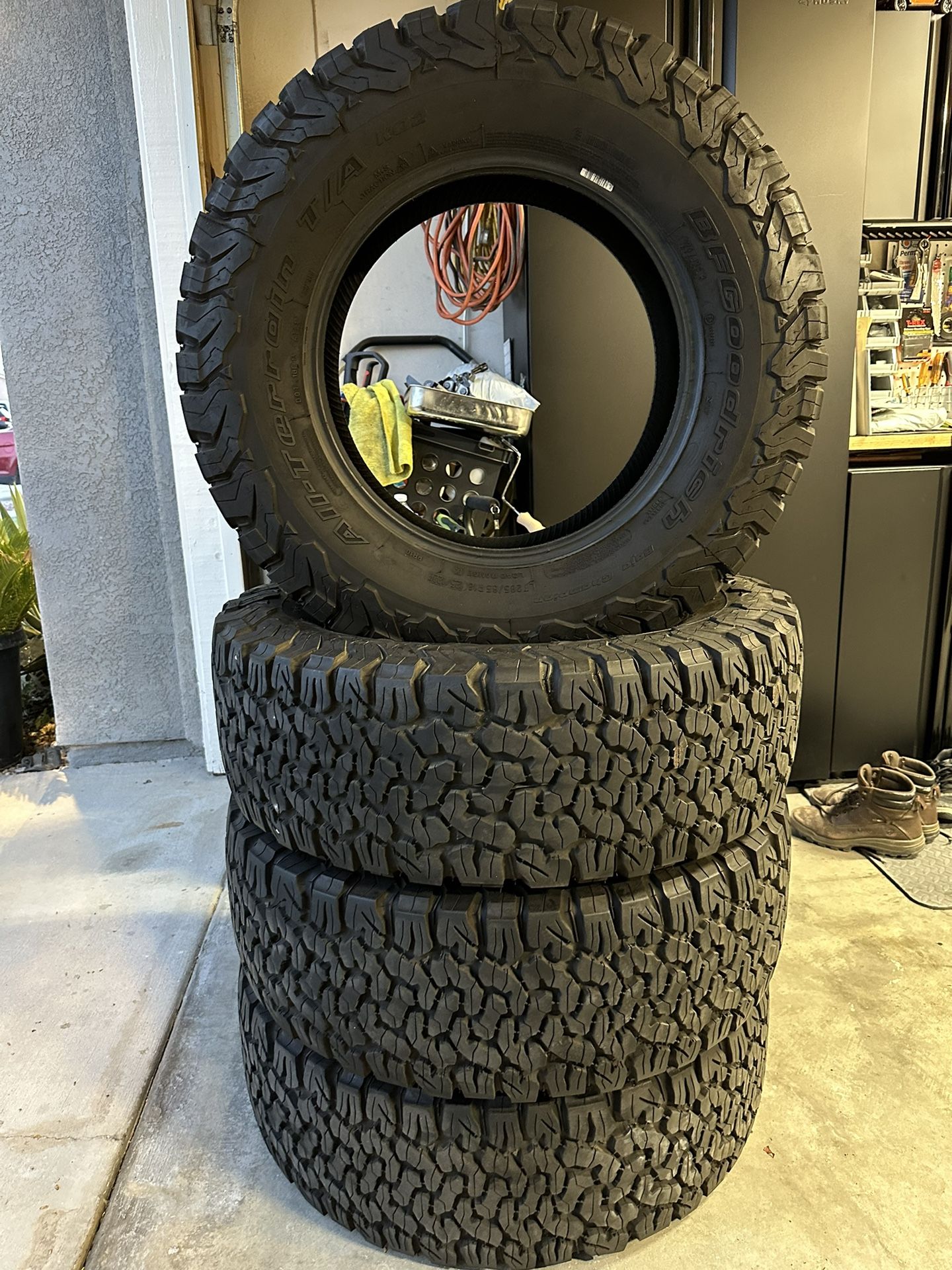BF Goodrich Ko2 Tires
