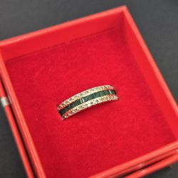 10k Yellow Gold Emerald Band Ring