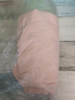 Room Essentials Twin/Twin XL Fitted Sheet – Light Pink