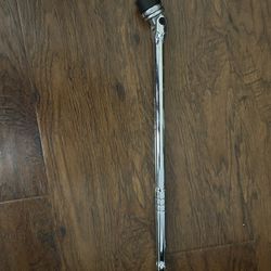 Pittsburgh Click Type Reversible Torque Wrench