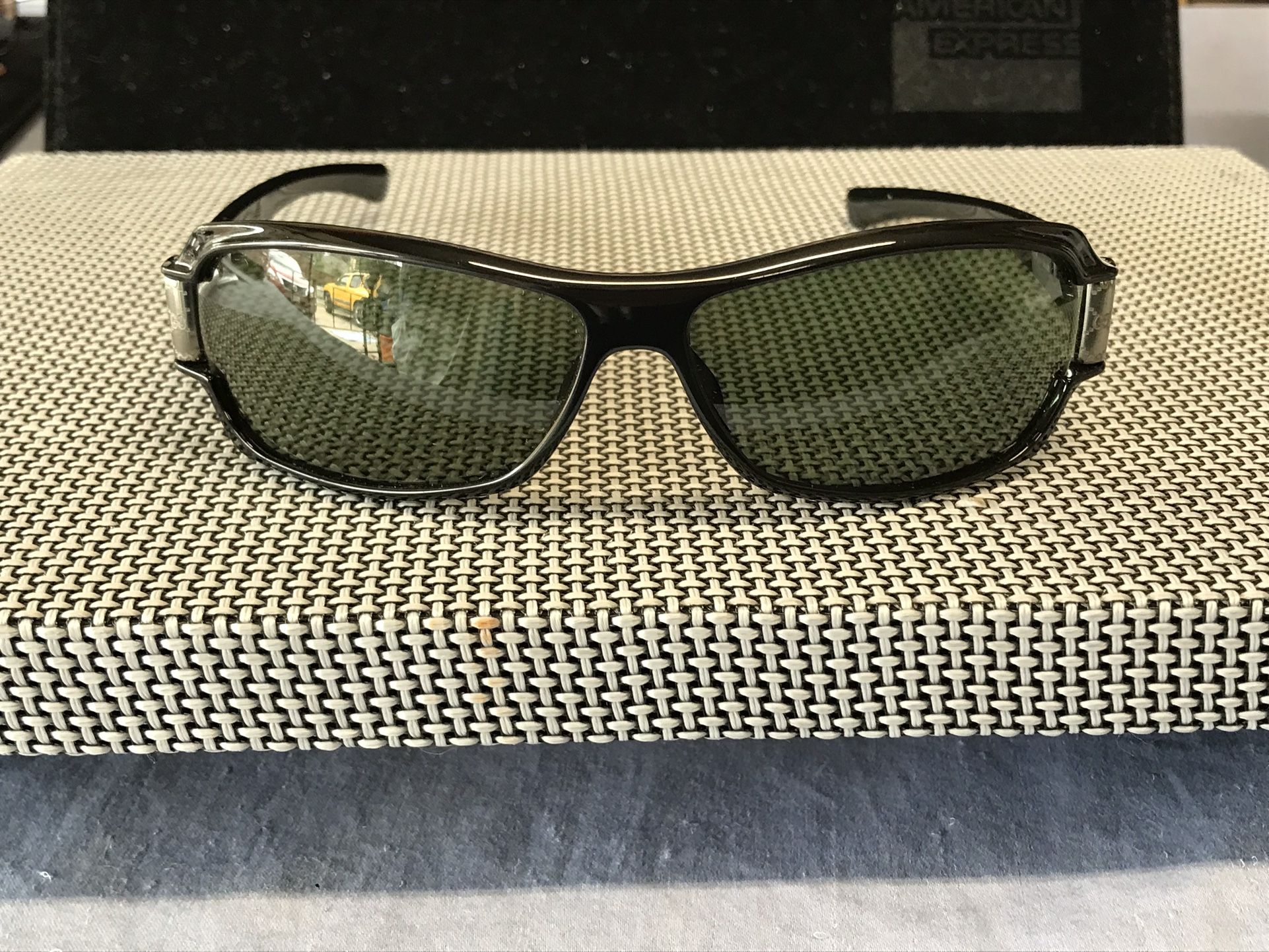 Women’s , Men’s , Unisex Gucci Sunglasses. Model GG2547/S - Super Cool Gucci