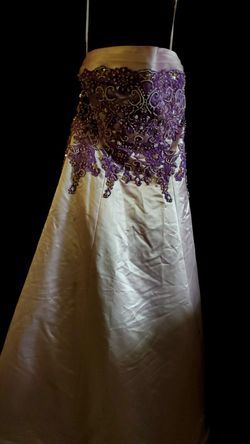 Hand Dyed// Vintage// Wedding Gown// Costume// Pink & Purple// Size 9 Approx