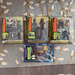 Unopened Todd McFarlane's Monsters Hunchback Frankenstein Dracula Playsets & Spawn Angela