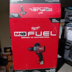 1/2" Hammer Drill Milwaukee 