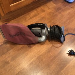 Vintage Singer H3 Vacuum Cleaner Shipping available 