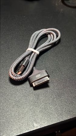 NEW Apple 30 Pin USB Charging Sync Cable for iPhone 4 4S iPad iPod