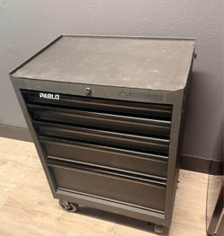 Husky tool chest