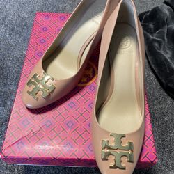 Size 6 Tory Burch Leather Pumps
