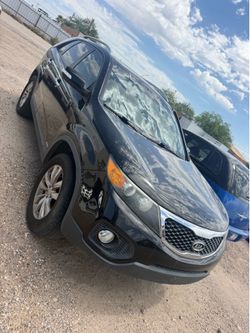 2011 KIA SORRENTO