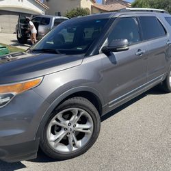 2013 Ford Explorer