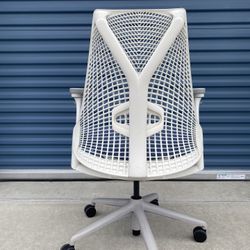 Herman Miller Sayl Fully Loaded Ergonomic Office Chair In White