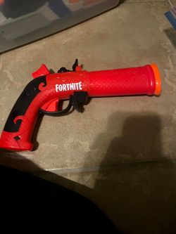 Nerf Fortnite Flint-Knock foam dart blaster