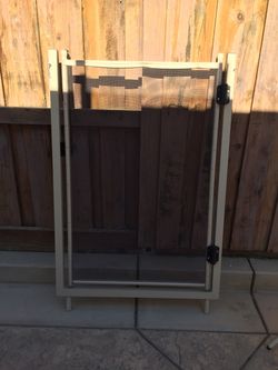 Pool fence with 2 open/close gates approx. 65 linear feet 4ft tall.