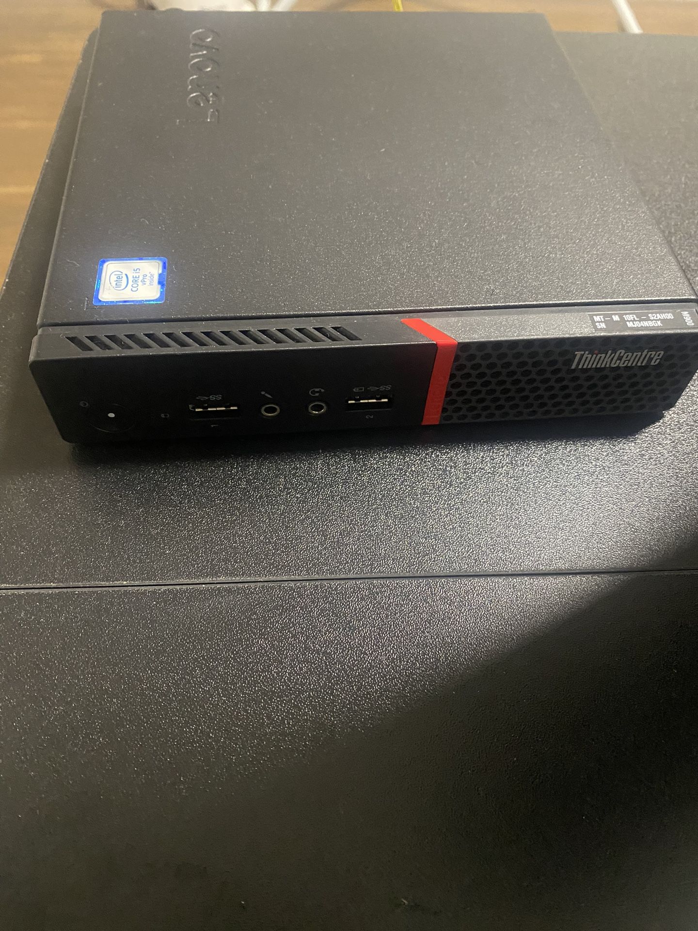 Lenovo M900 Mini P.C.