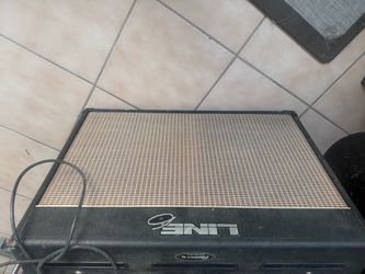 Line 6 Flextone ll stereo guitar amplifier