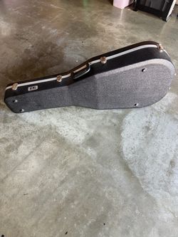 SKL Hard Shell Acoustic Guitar Case with fender acoustic guitar