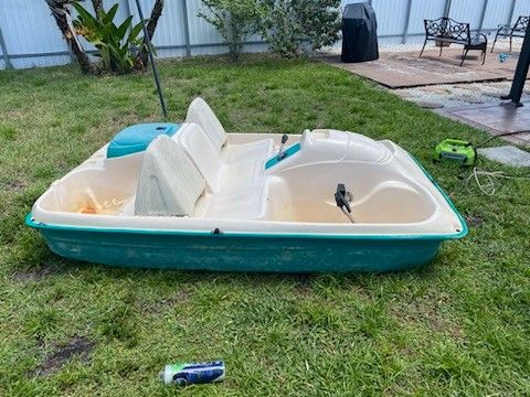5 Seat Pedal Boat