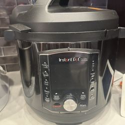 Instant Pot Pro Crisp 11-in-1 Air Fryer and Electric Pressure Cooker Combo