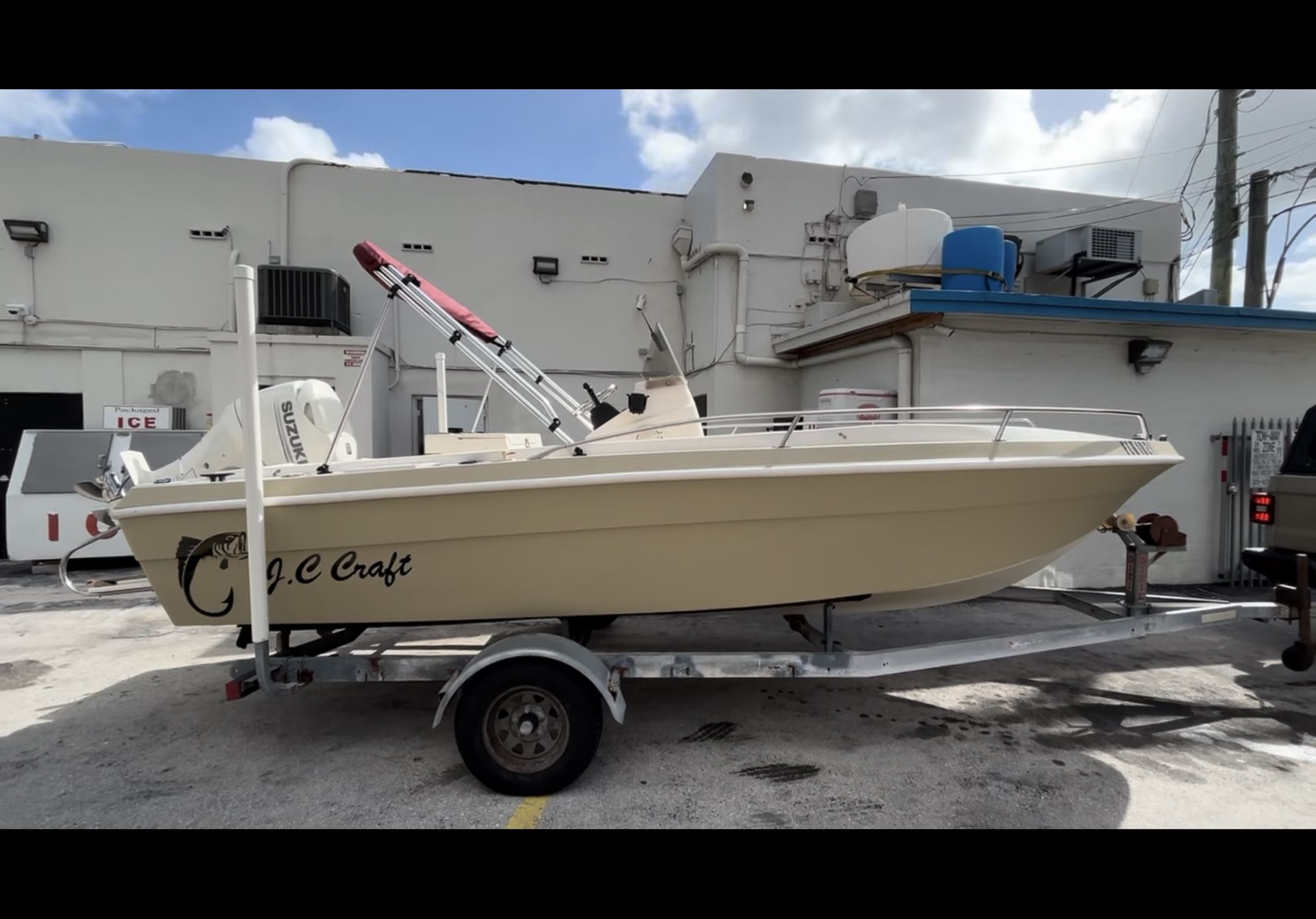 17’ Boat With 2017 Suzuki 90hp  4Stroke Engine