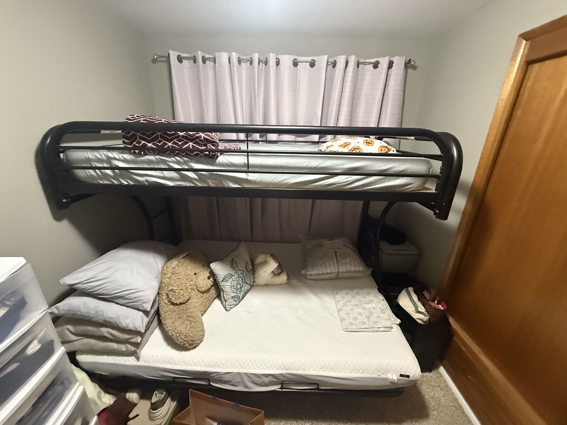 Bunk Bed (Convertible sofa bed)