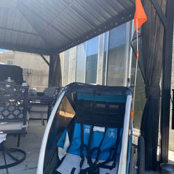 Kids bike trailer