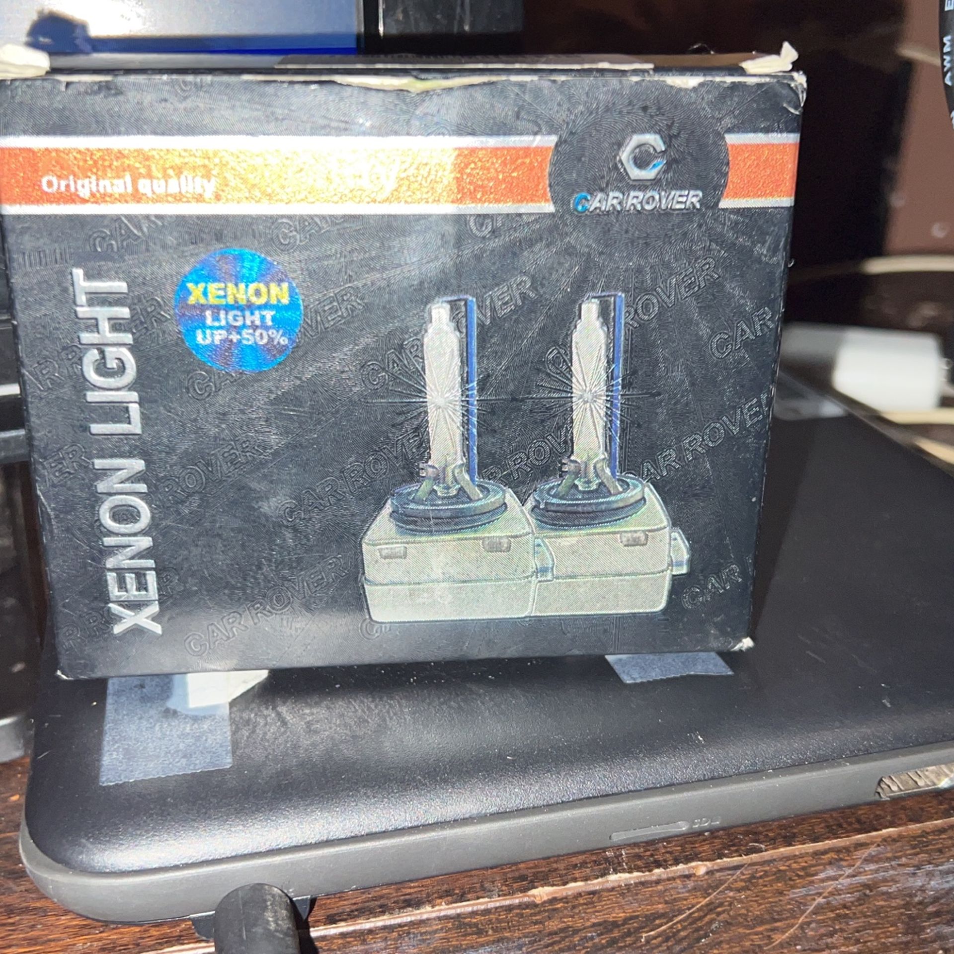 Xenon Light
