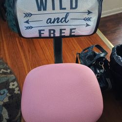 Pink Desk Chair 