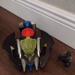 Imaginext DC Super Friends Batwing  , Has Just One Launcher