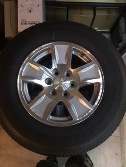 17 inch CHEVY WHEELS BRAND NEW OFF OF 2018 silverado