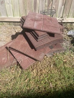 Red Rubber Patio Pavers Lot