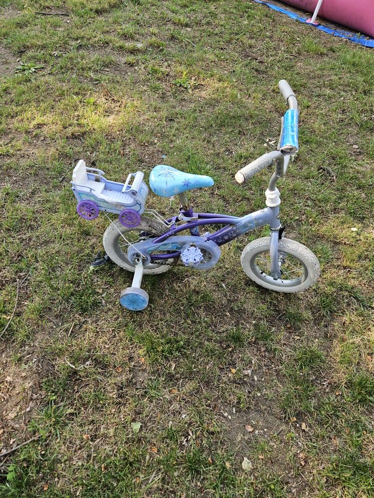frozen small girl bike