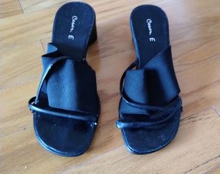 Clark brand Elastic Strap Heels in size 6.5