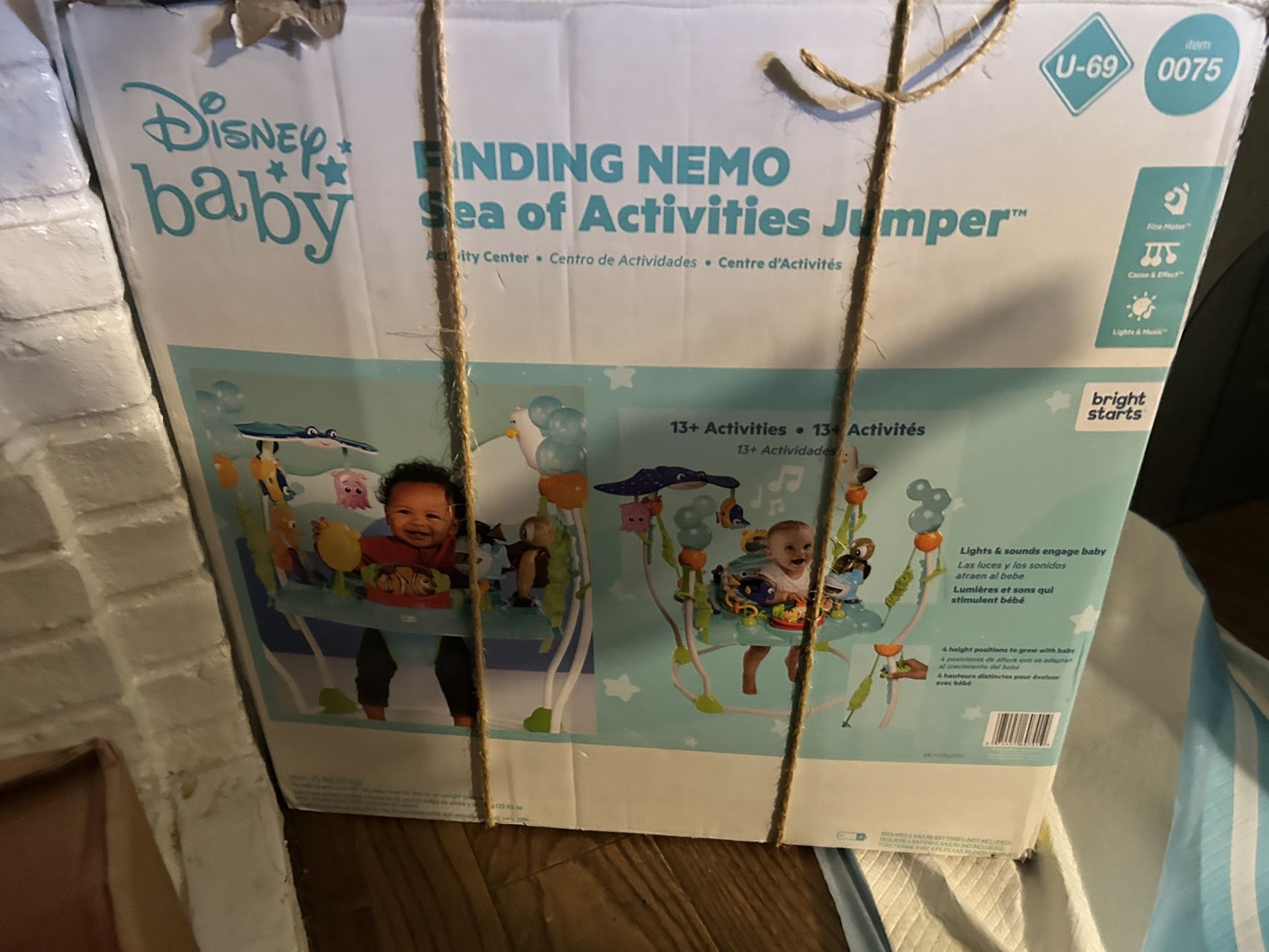 Brand New Finding Nemo Jumper
