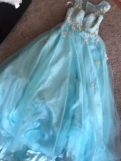 Full Skirted Glam Dresses