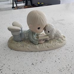 Special edition Precious Moments 1984 I Love To Tell The Story Figurine