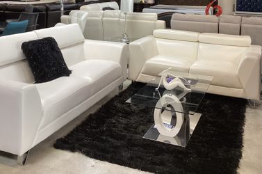 Gorgeous White Leather Sofa For Sale