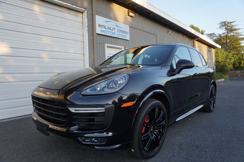 2016 Porsche Cayenne