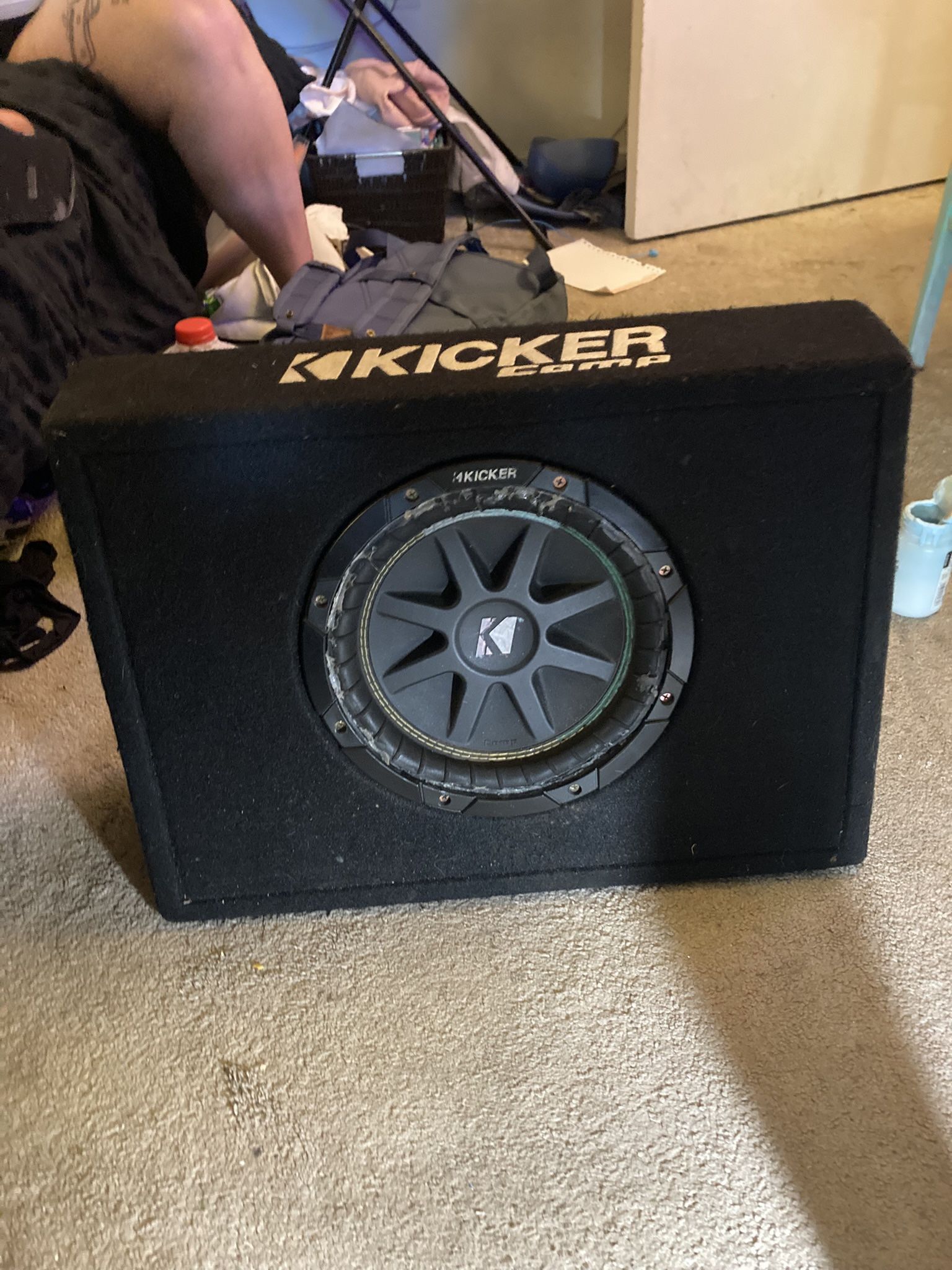 Kicker Comp 12in Subwoofer Speaker With Box