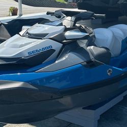 Jet ski sea doo GTX 230, 3 seater, FREE COVER, with music speakers