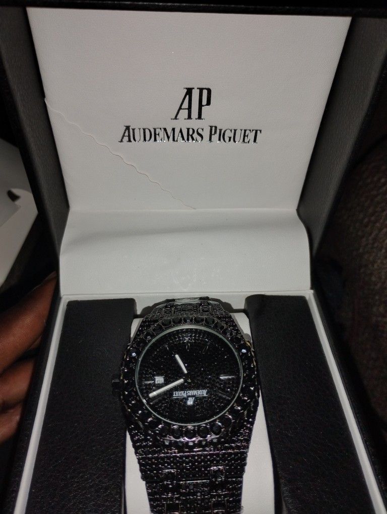 Moissainite Ap Watch