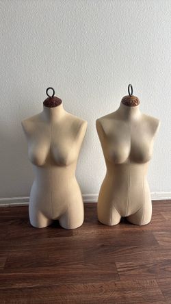 Top Half Mannequin(2)