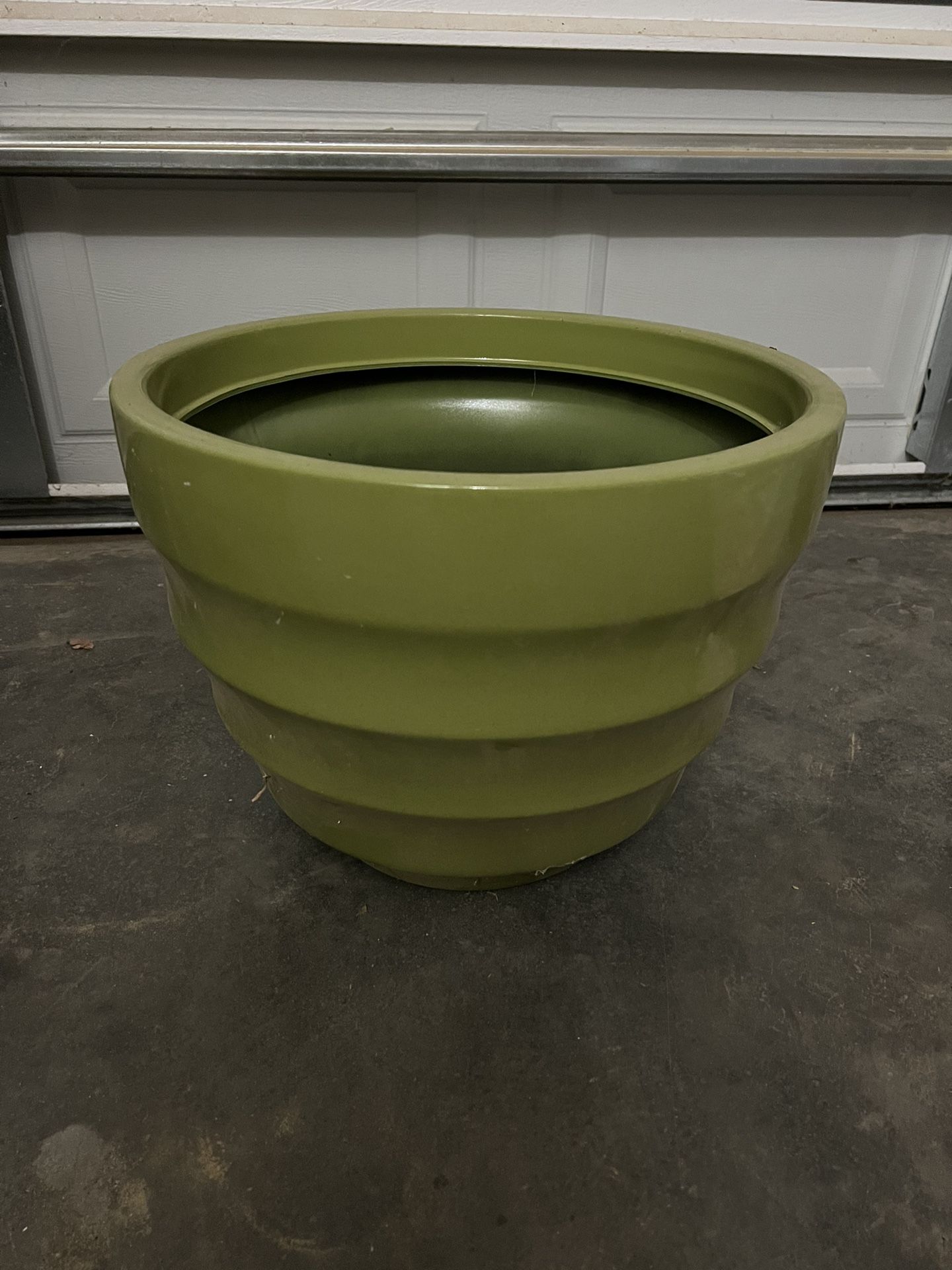 New 13 Inch Flowers Pot