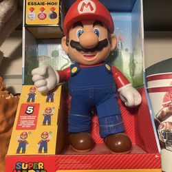 Super Mario Deluxe Action Figure